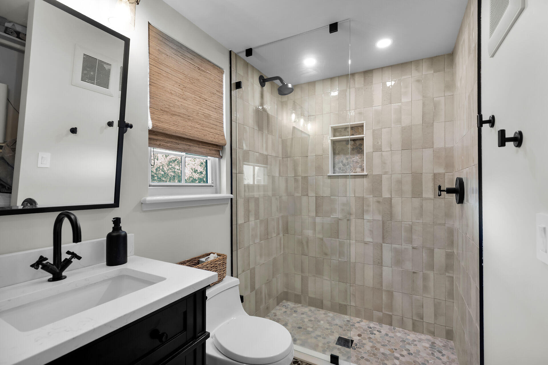 800 Fleming Street Unit: Unit C1