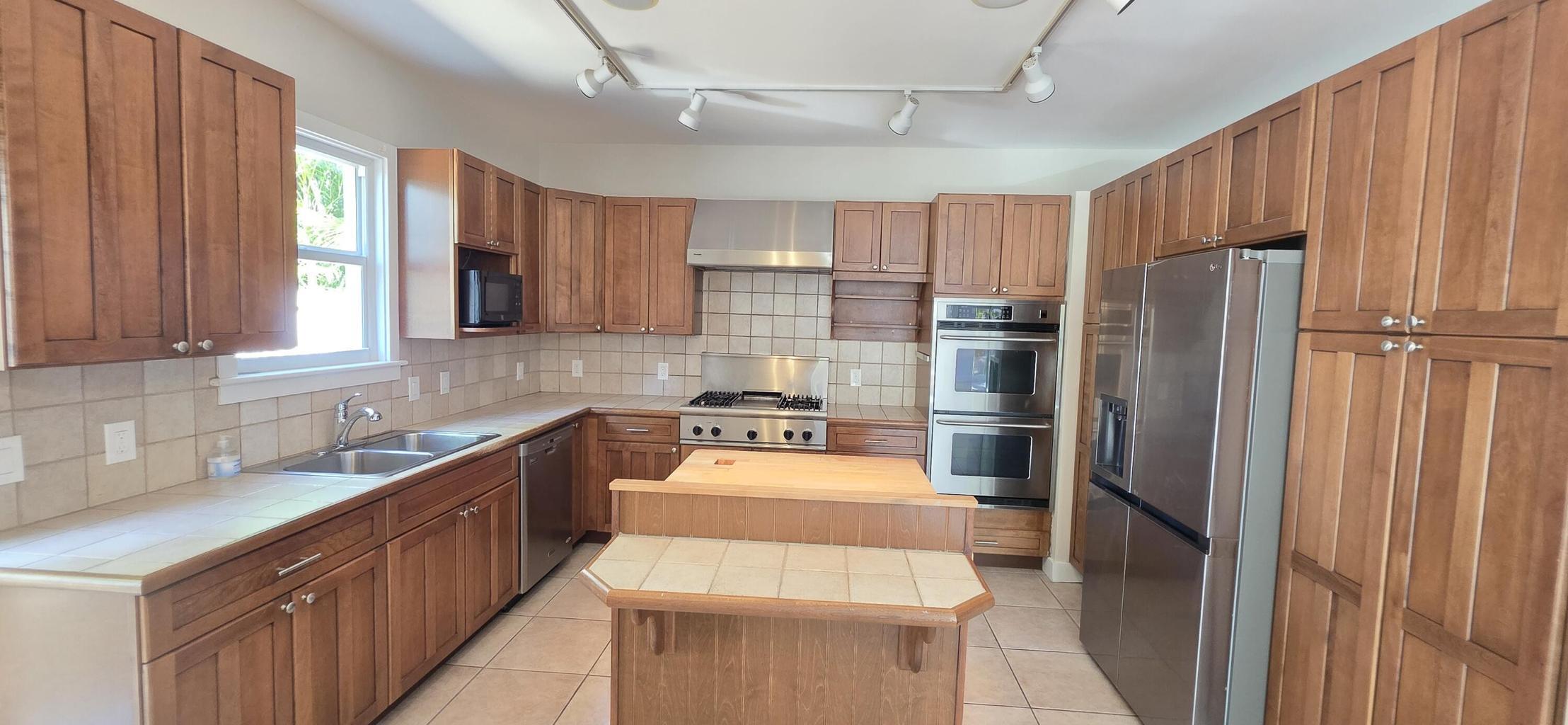 1213 Truman Avenue Unit: C