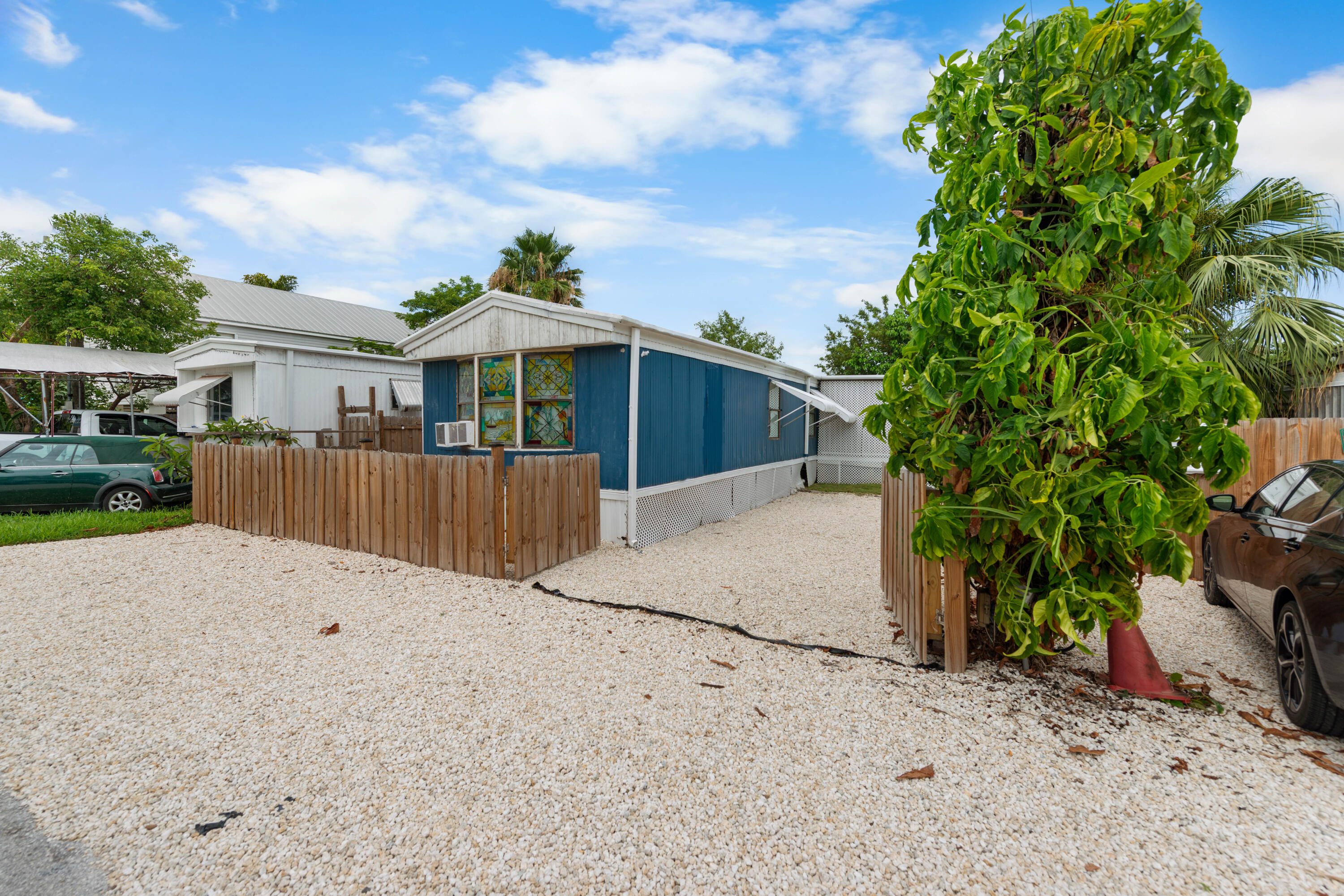 17 Palm Drive