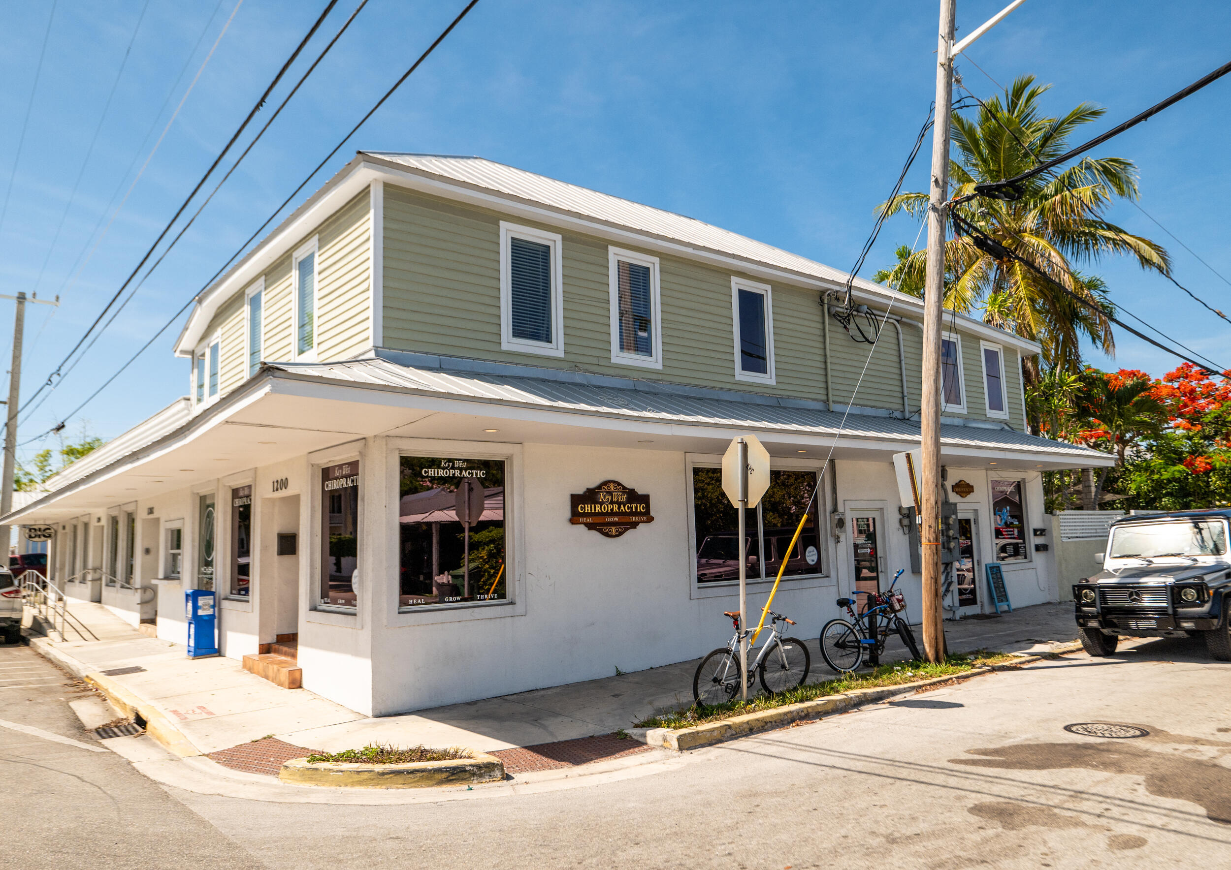 1200 White Street