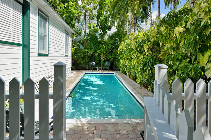308 Margaret Street 3