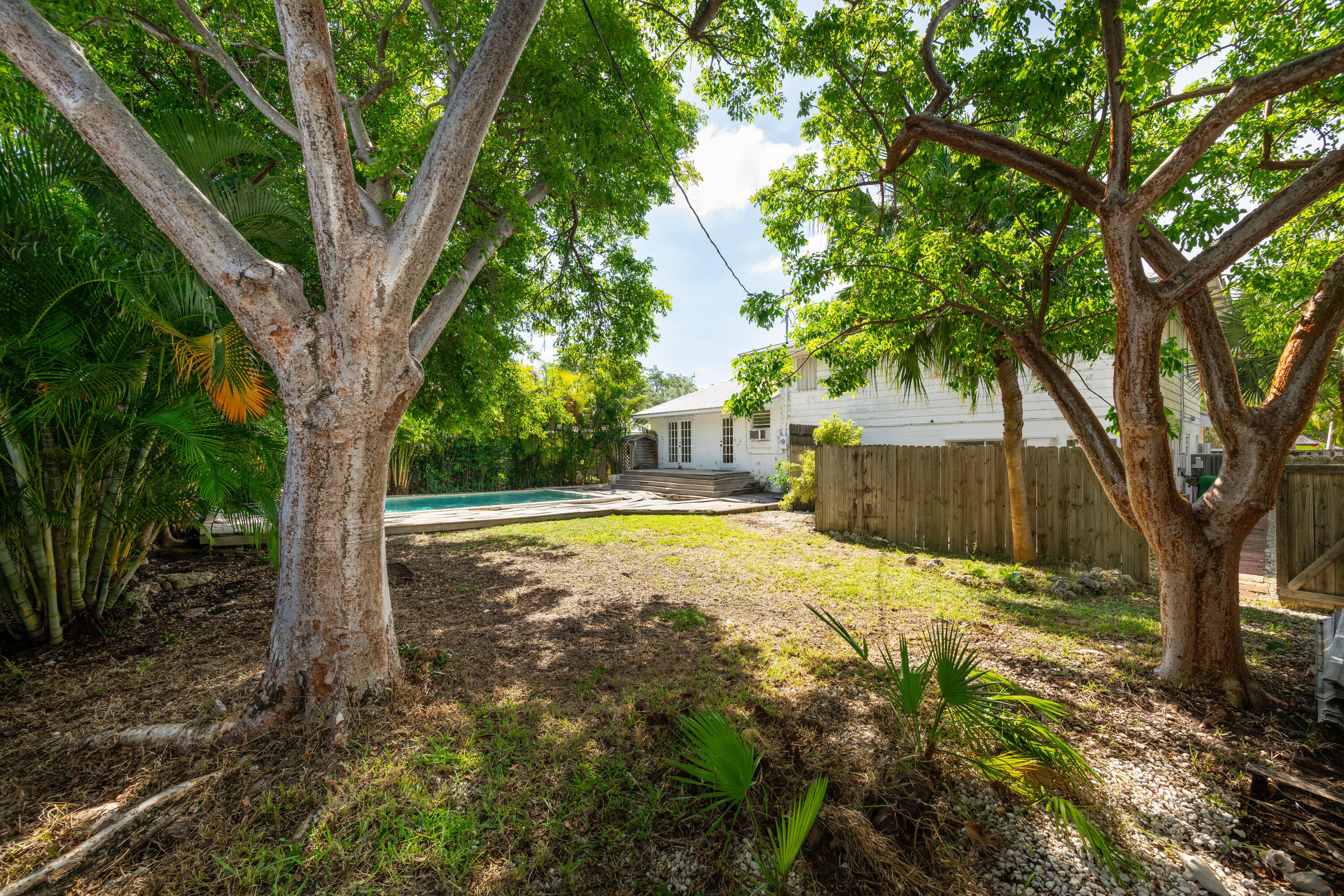 1503 Atlantic Boulevard