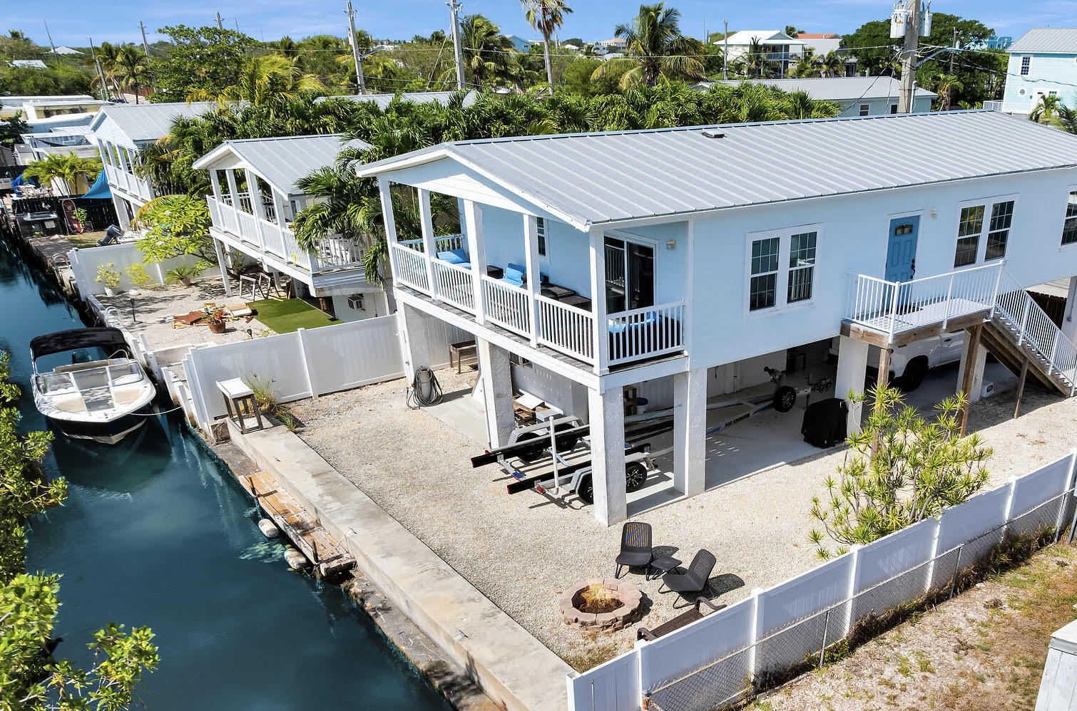 27 Barcelona Drive