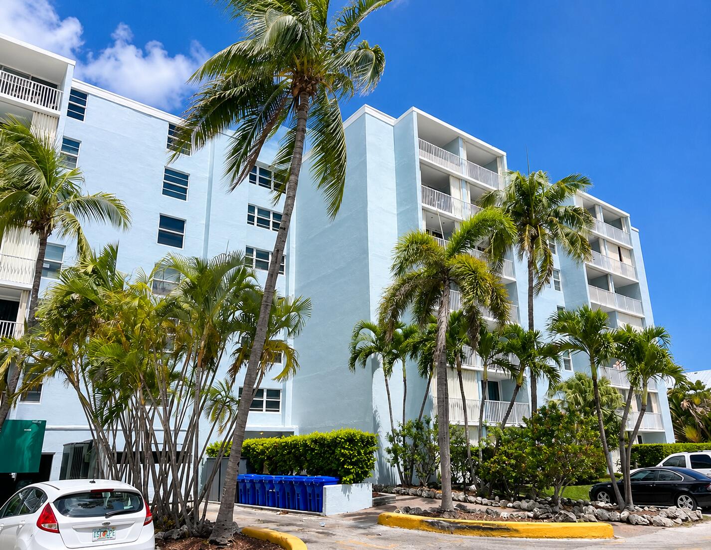 3312 Northside Drive APT 107