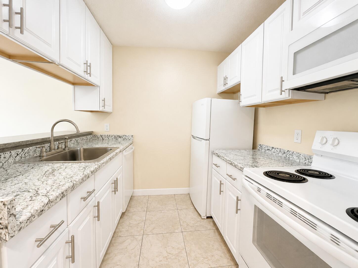 3312 Northside Drive APT 107