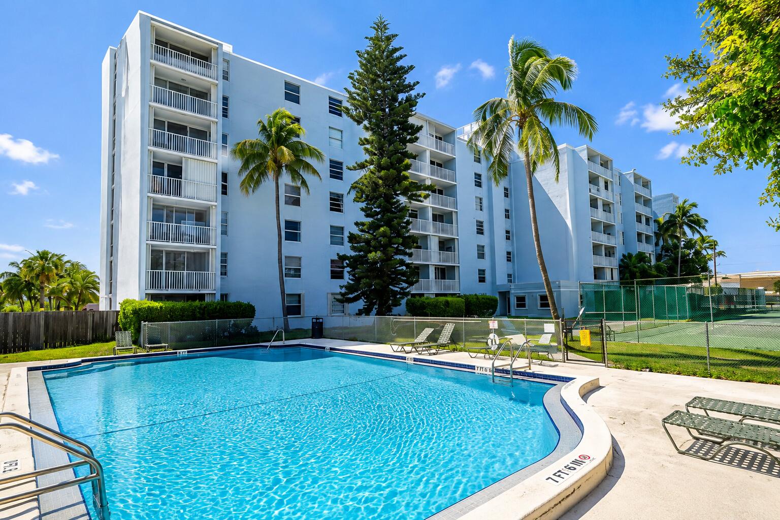 3312 Northside Drive APT 107