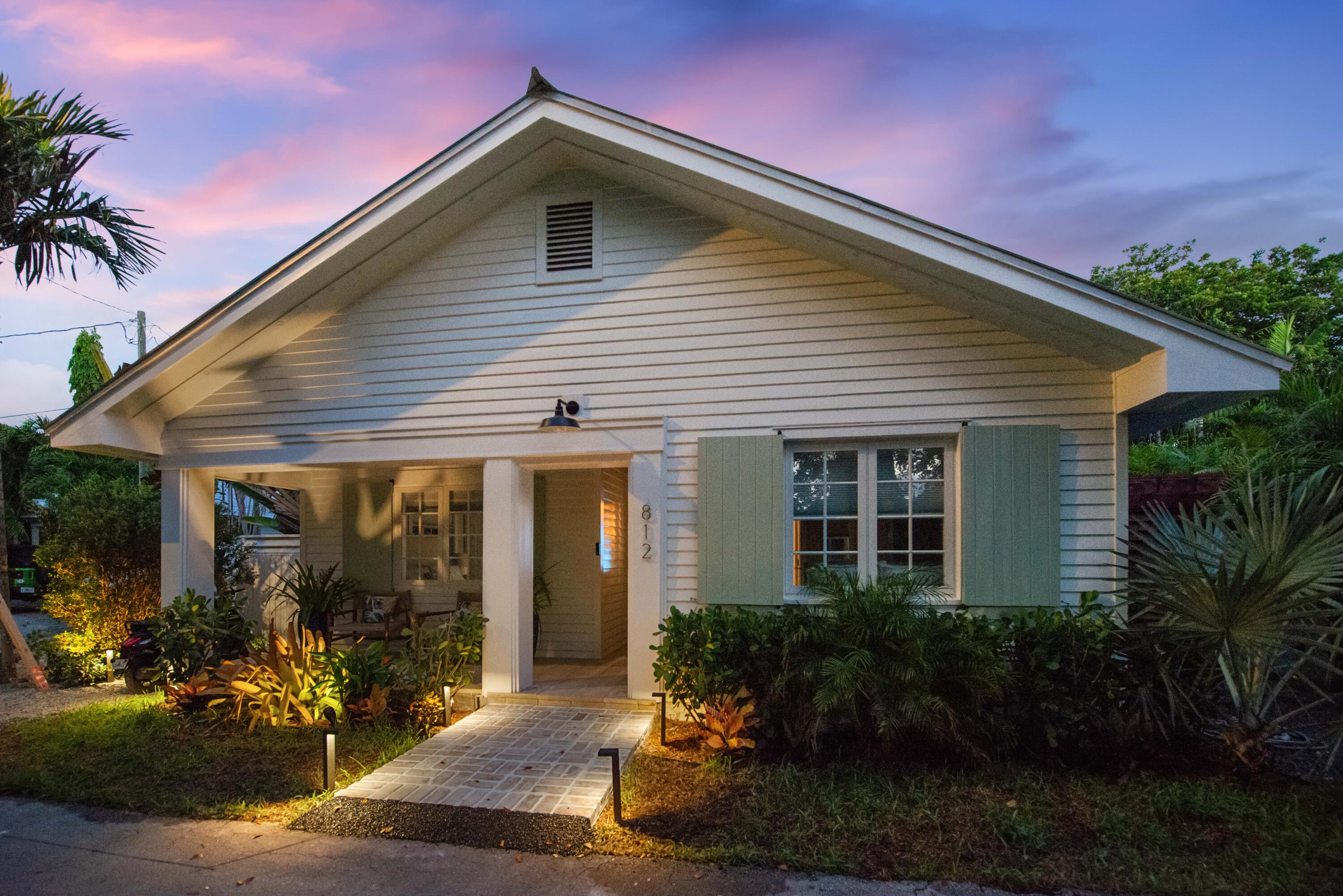 812 Carsten Lane