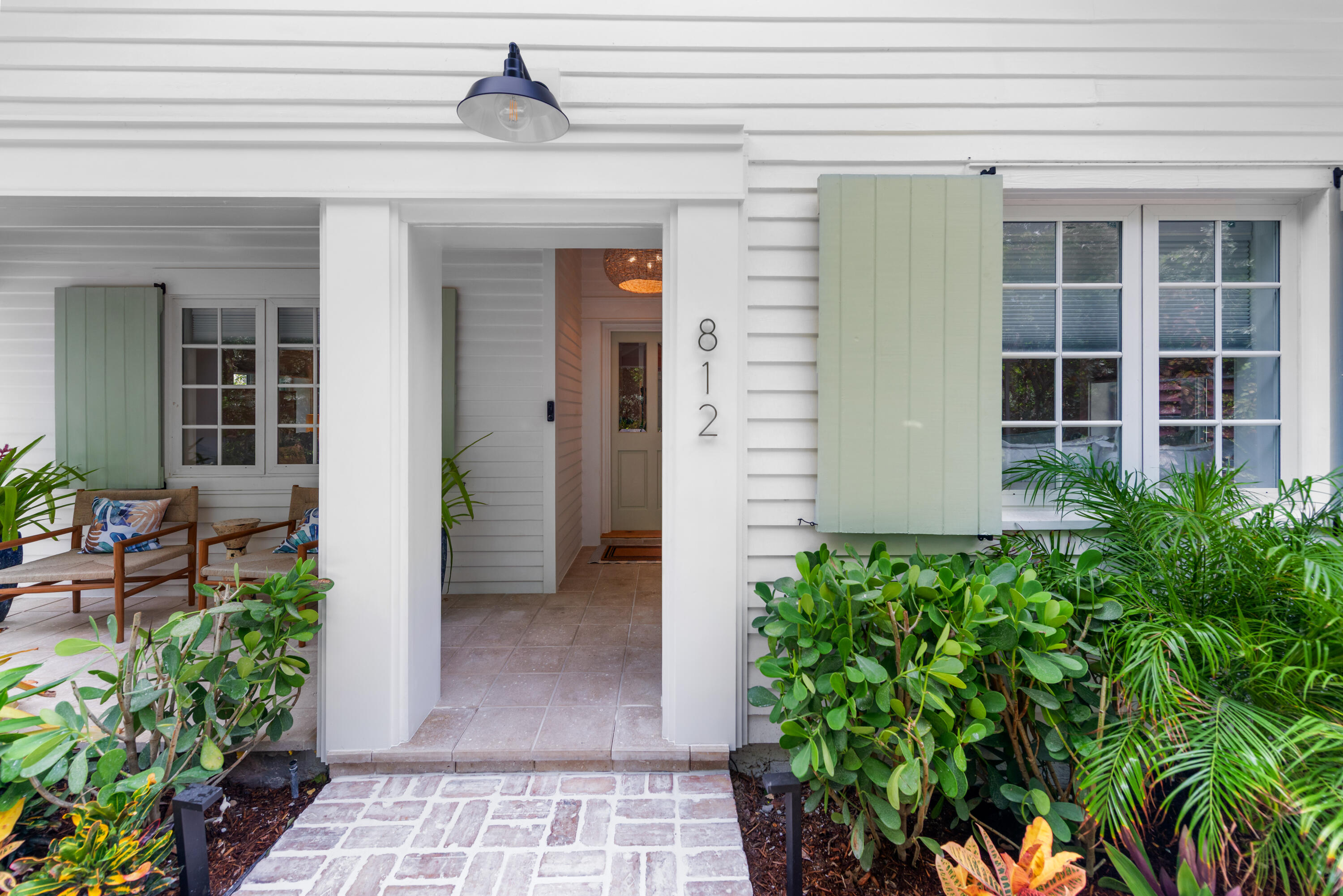 812 Carsten Lane