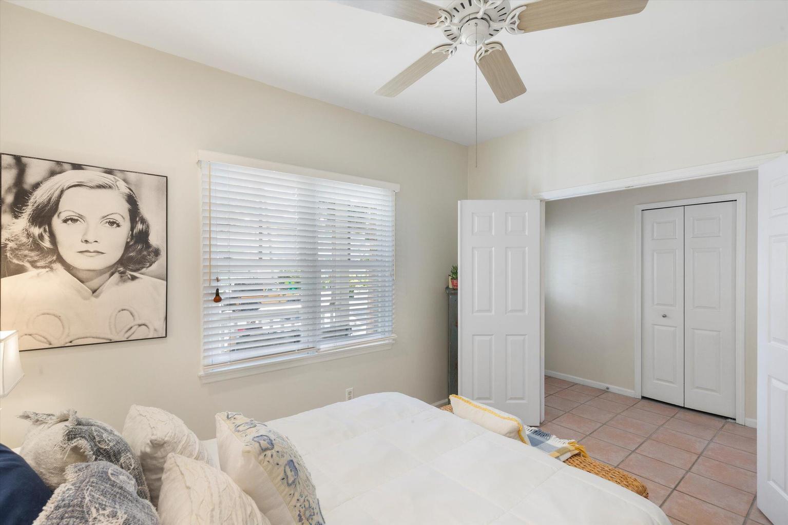 26 Spoonbill Way