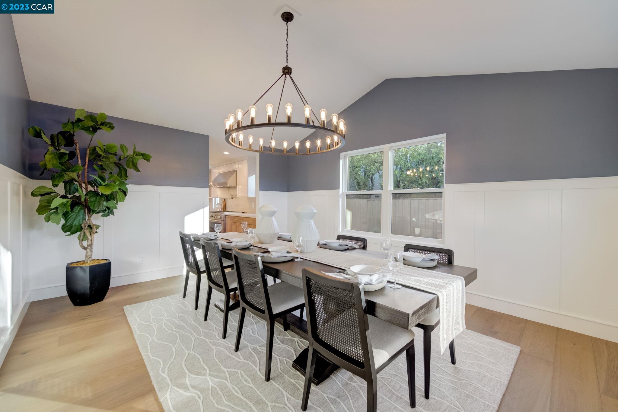 7 Bel Air Dr