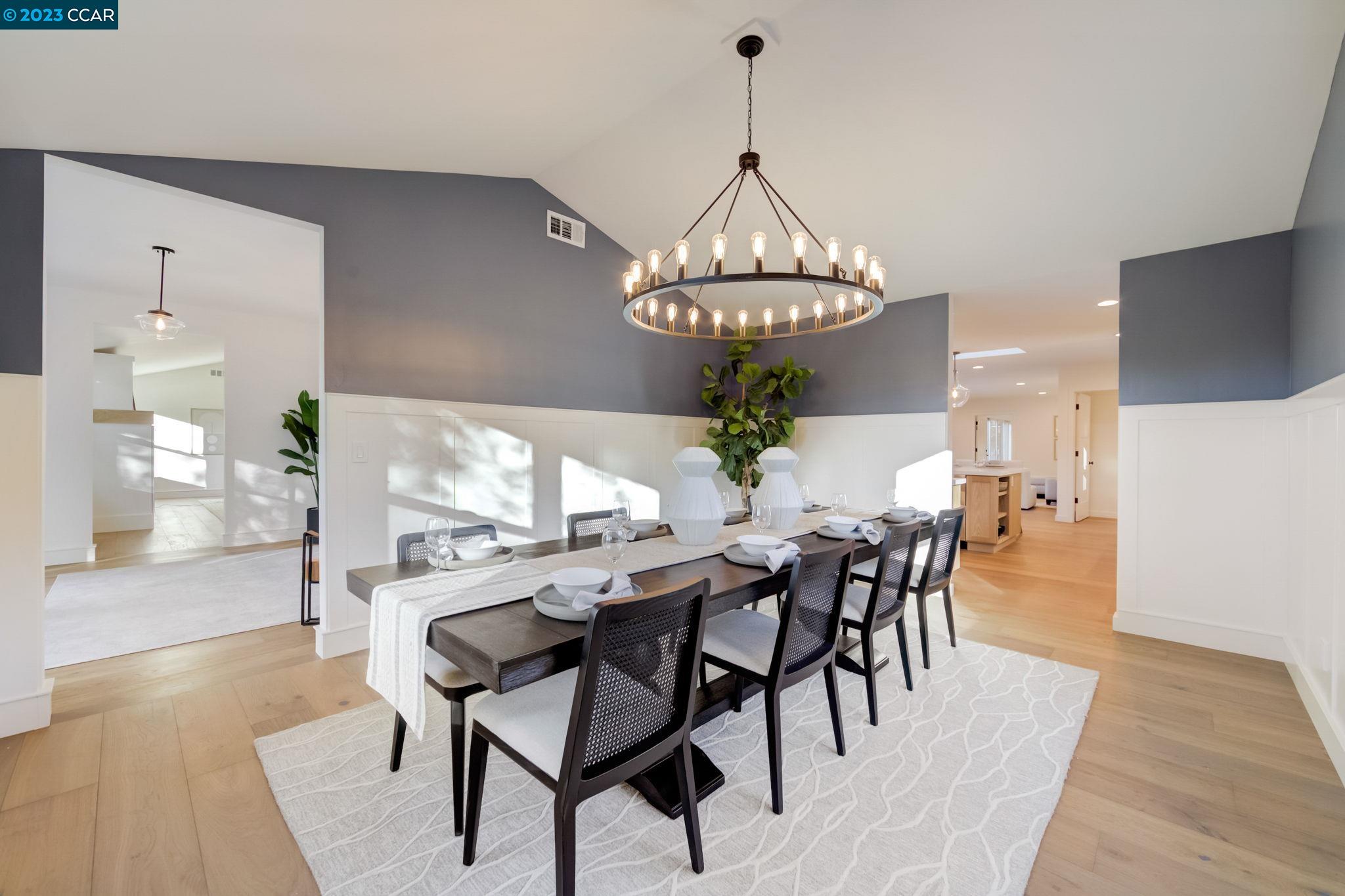 7 Bel Air Dr
