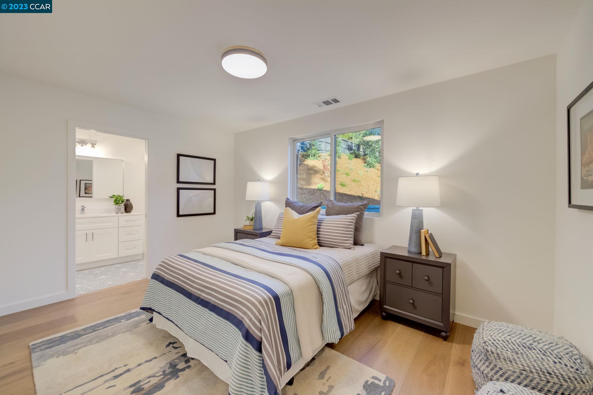 7 Bel Air Dr