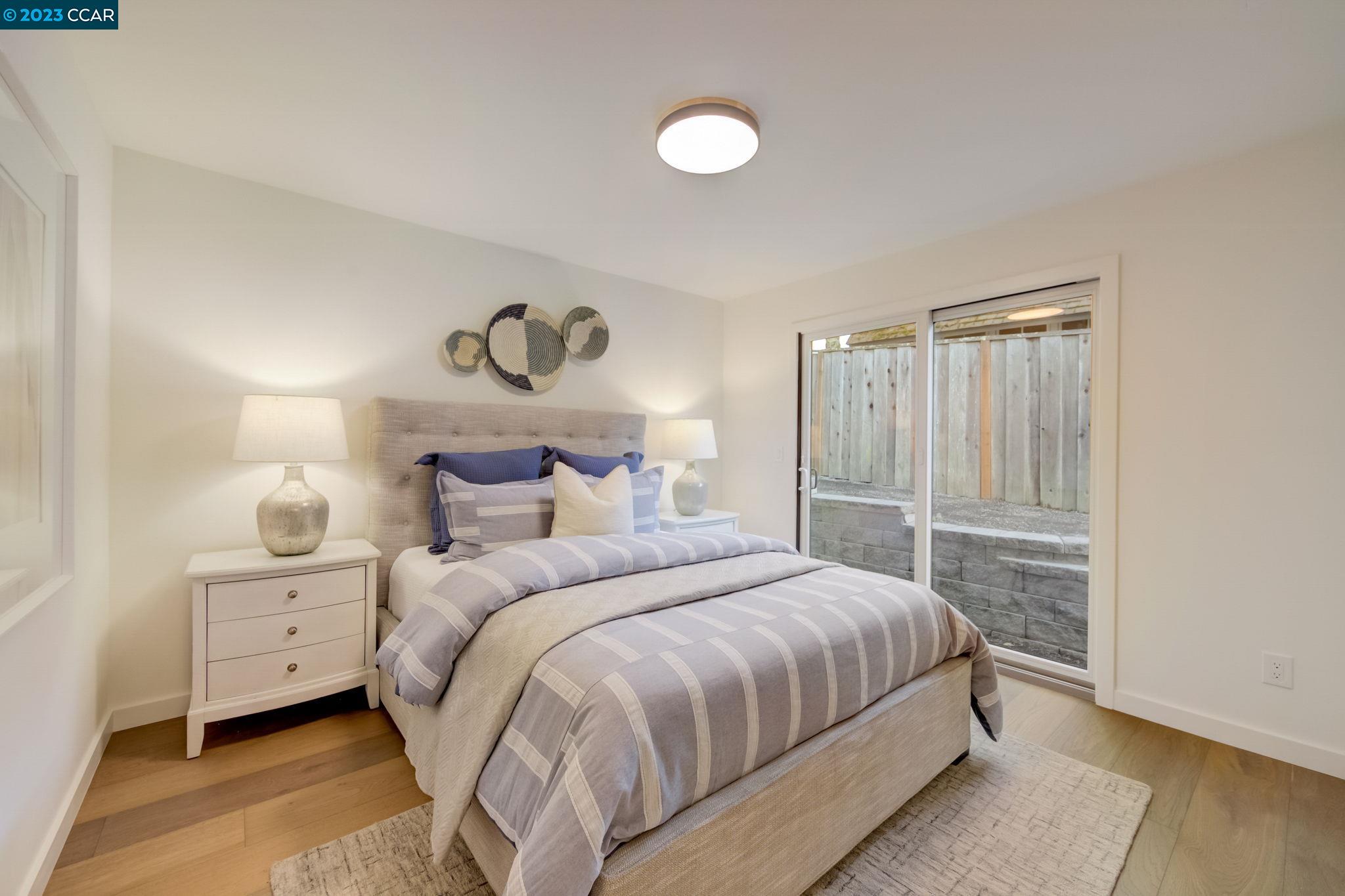 7 Bel Air Dr