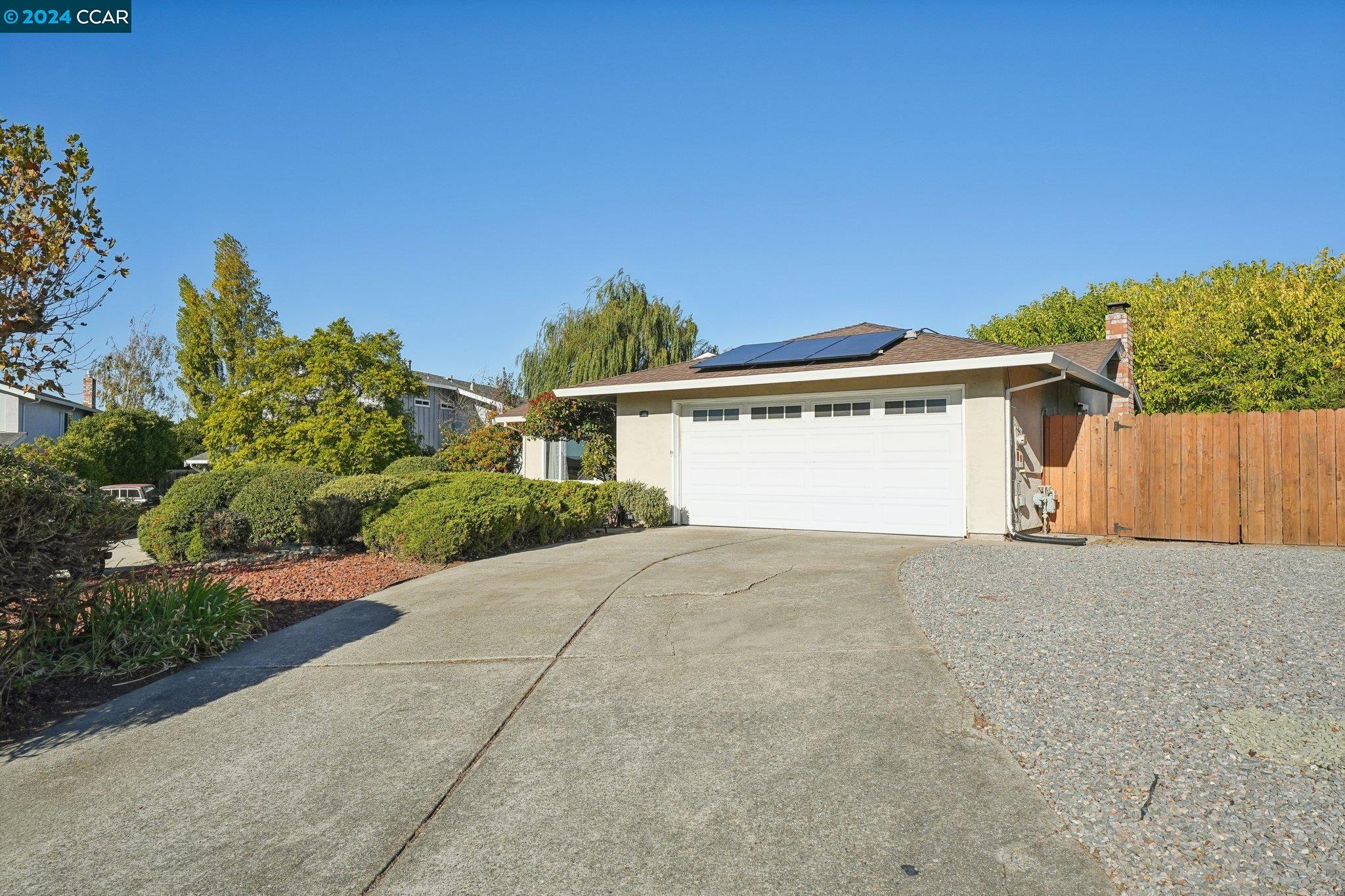 1021 Baypoint Way