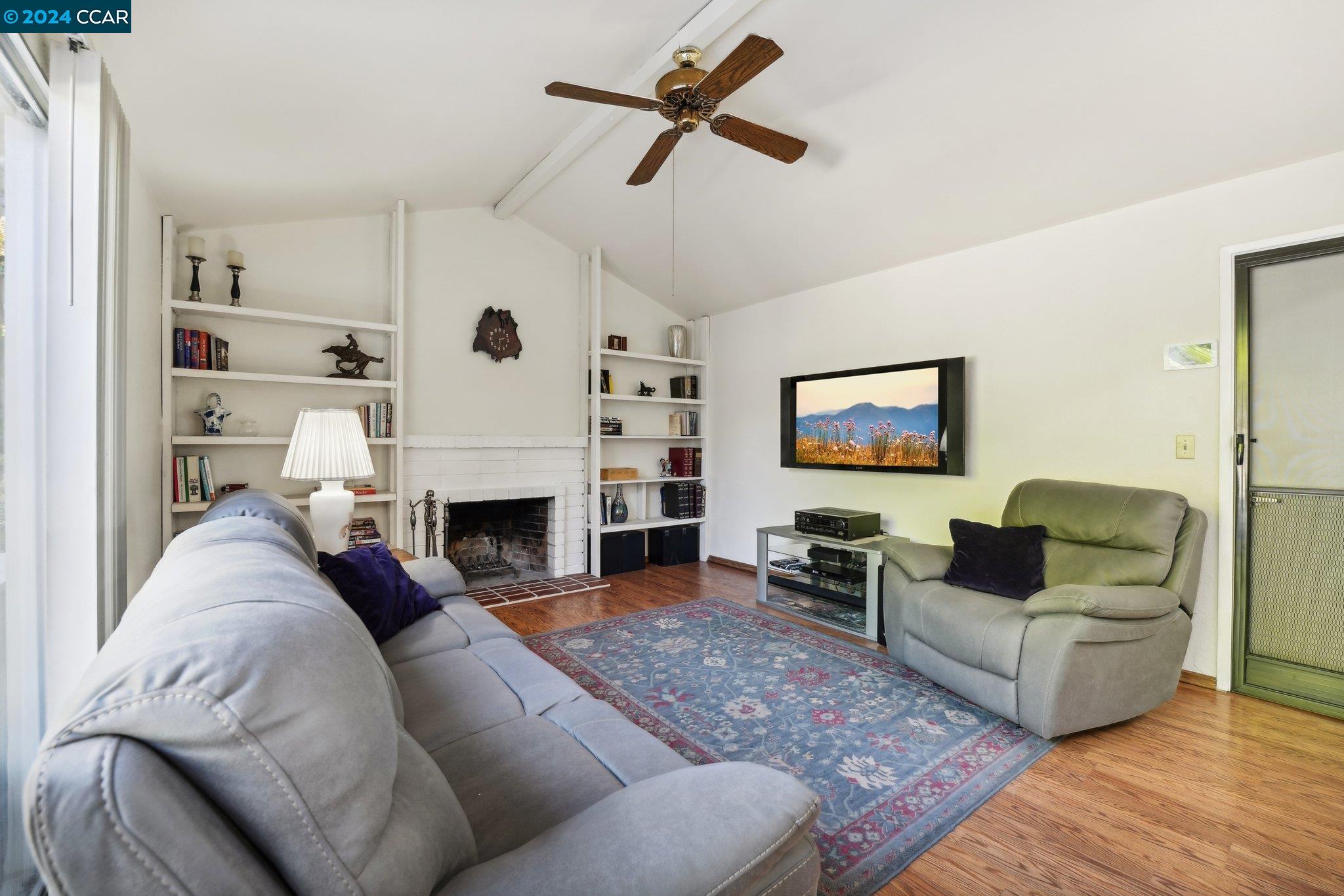 1021 Baypoint Way