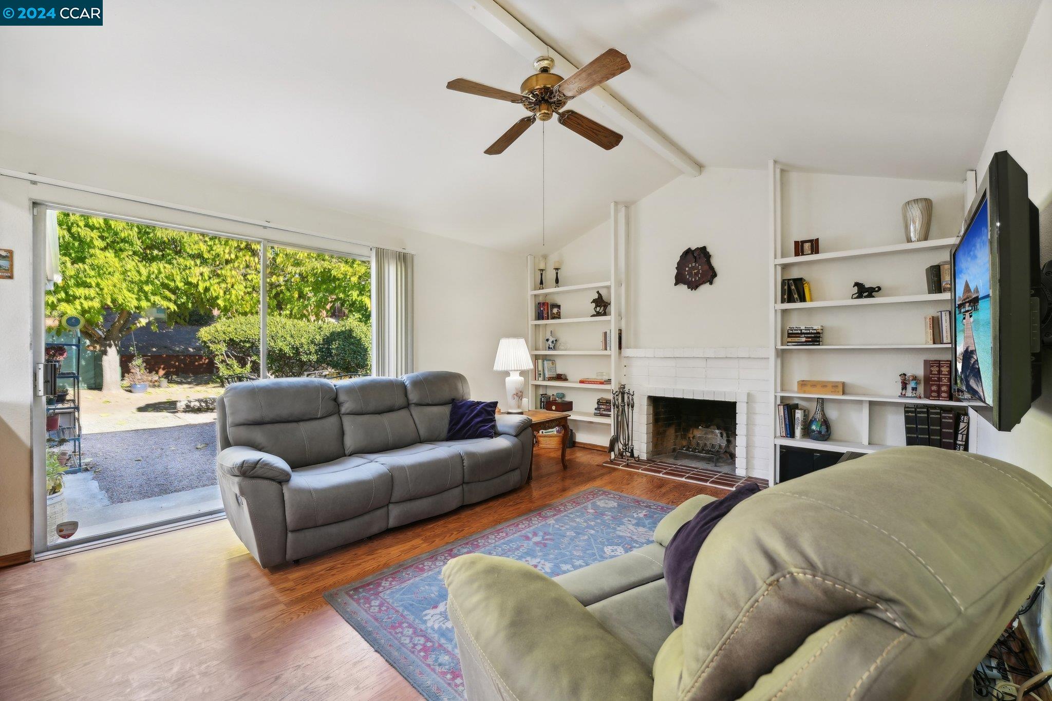 1021 Baypoint Way