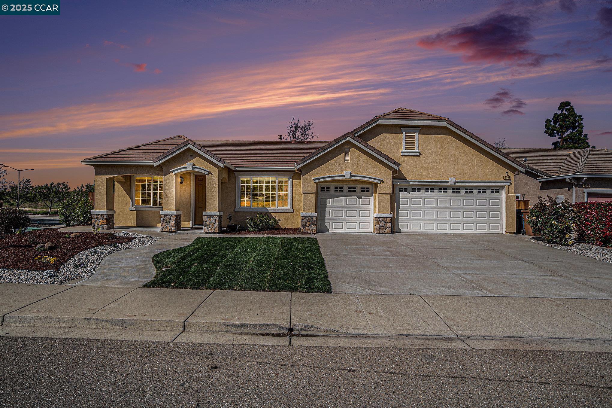 3536 Swallow Way