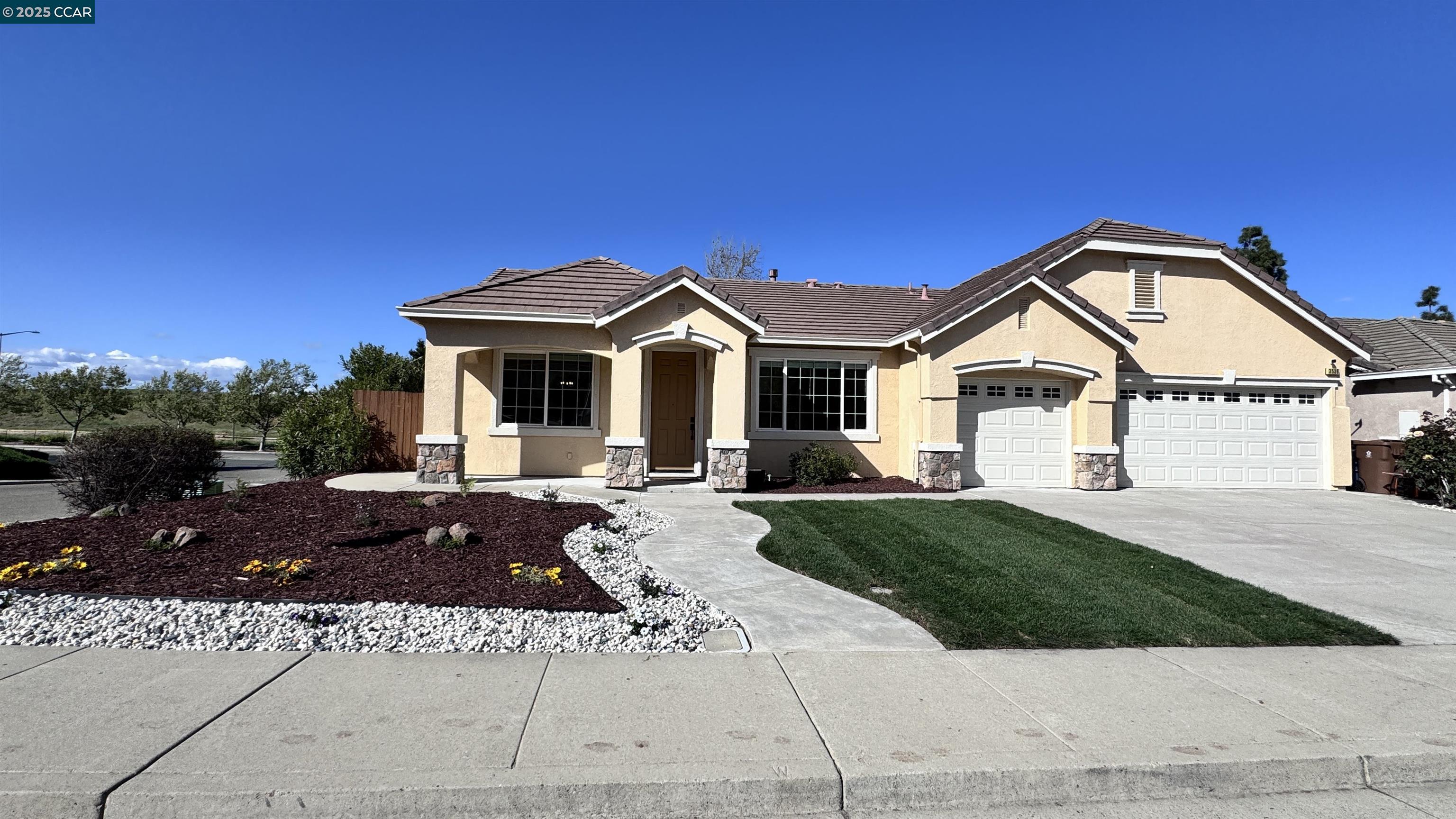 3536 Swallow Way