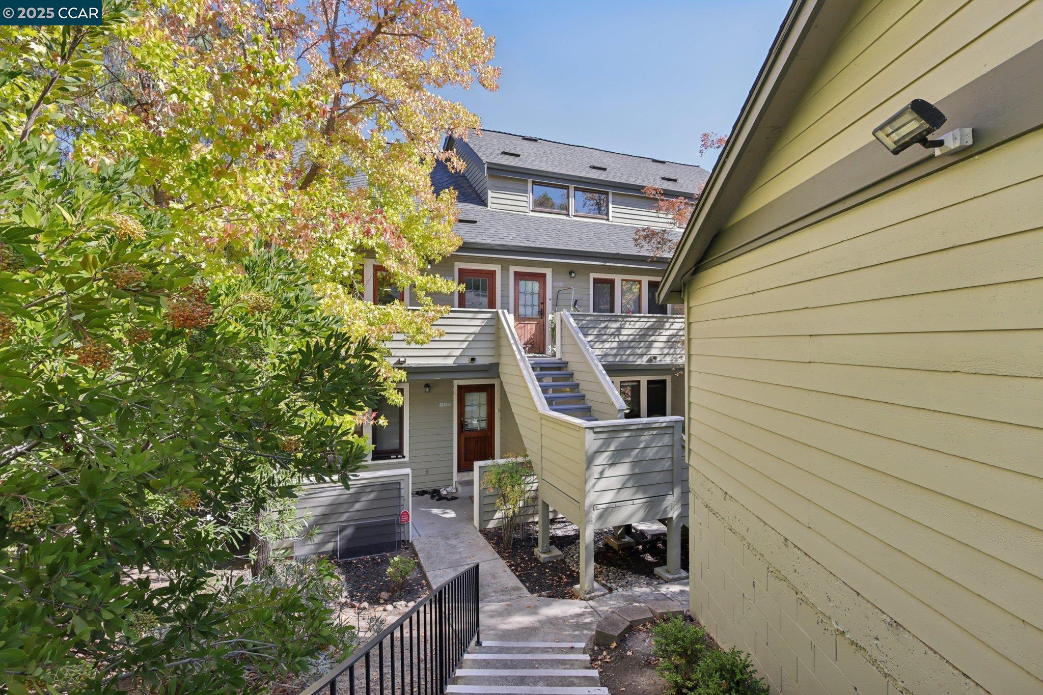600 Suntree Lane # 608