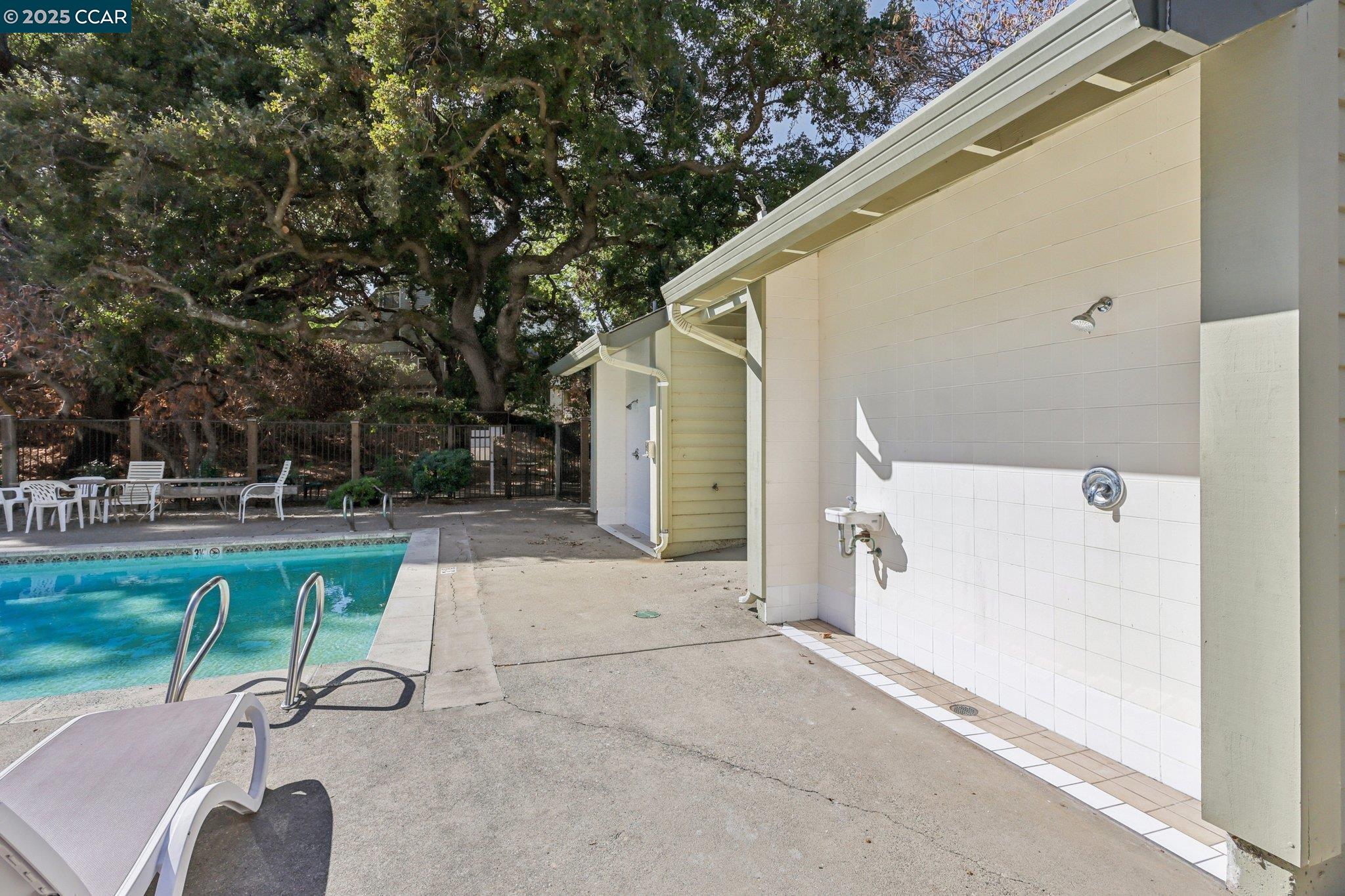 600 Suntree Lane # 608
