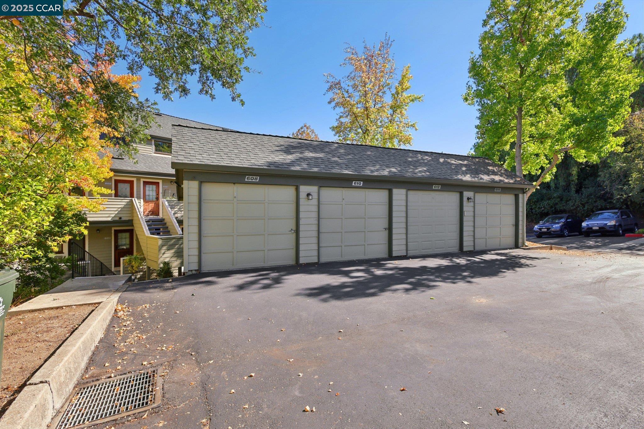 600 Suntree Lane # 608