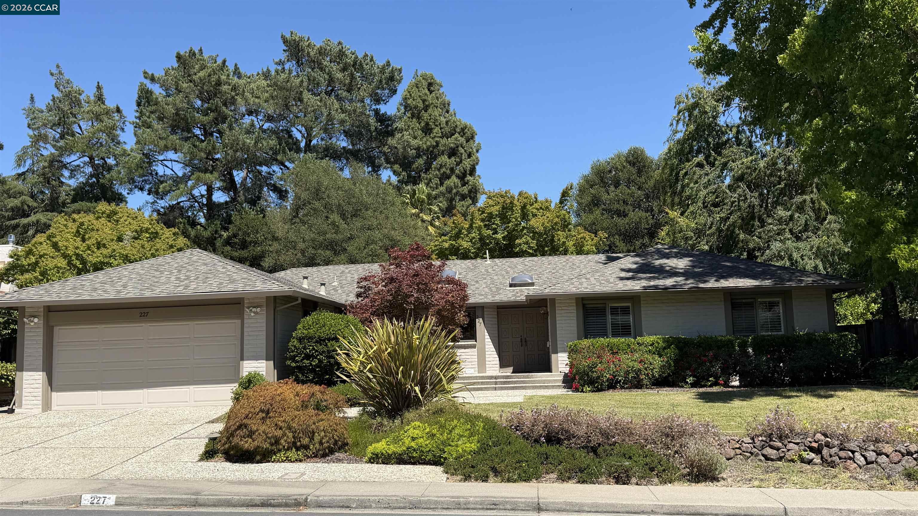 227 Paseo Del Rio