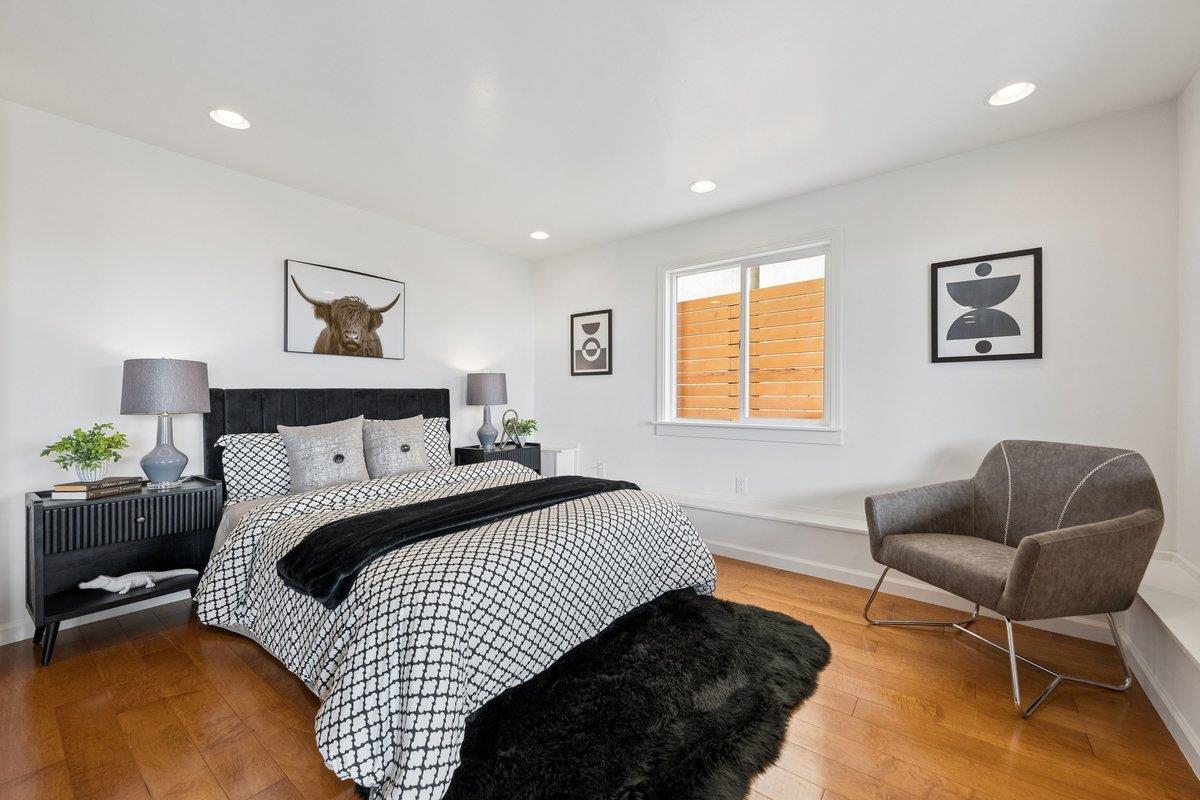 170 Beachview Avenue