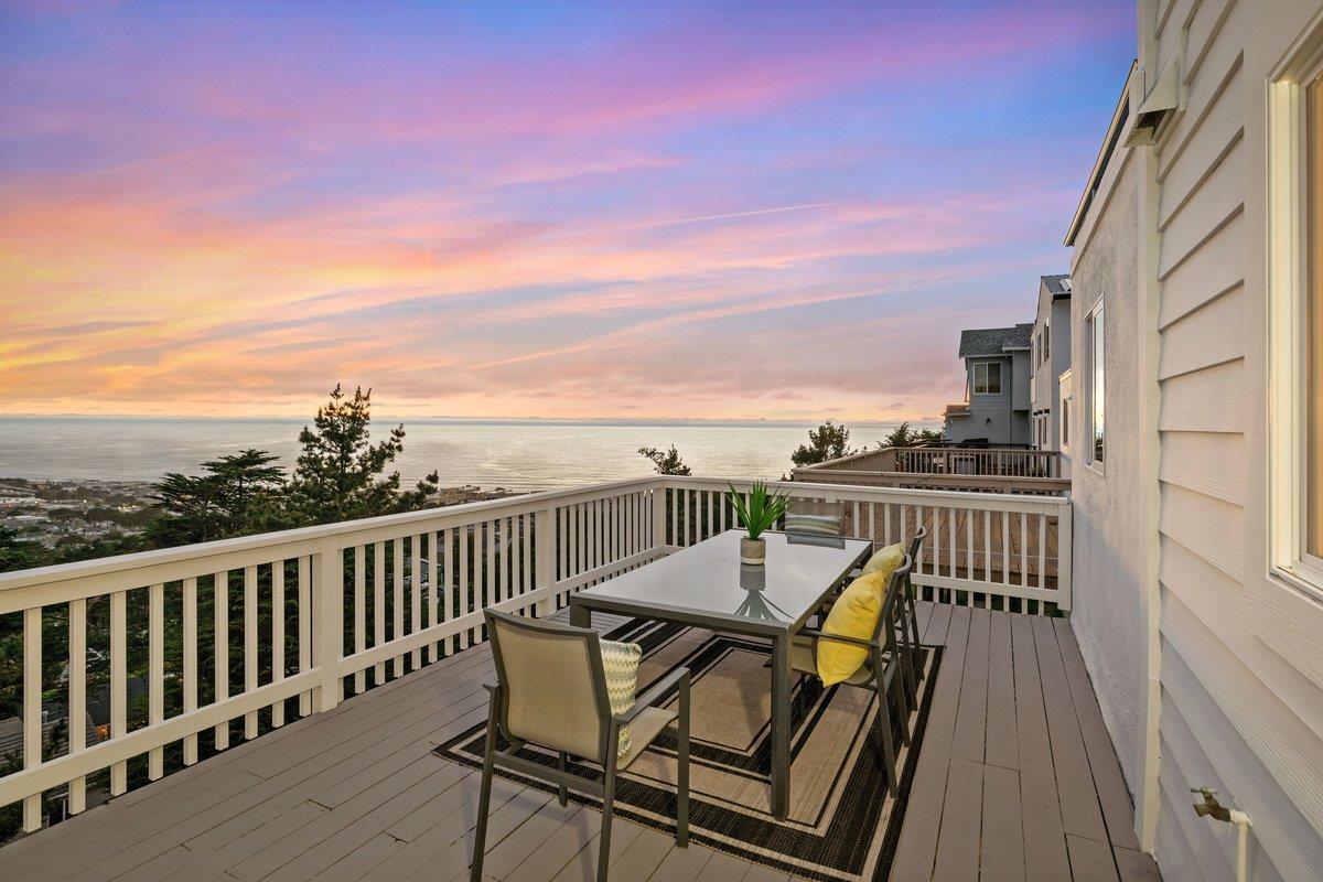 170 Beachview Avenue