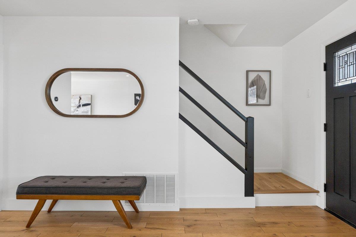 170 Beachview Avenue