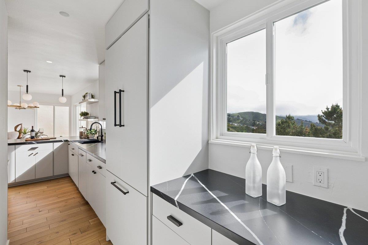 170 Beachview Avenue