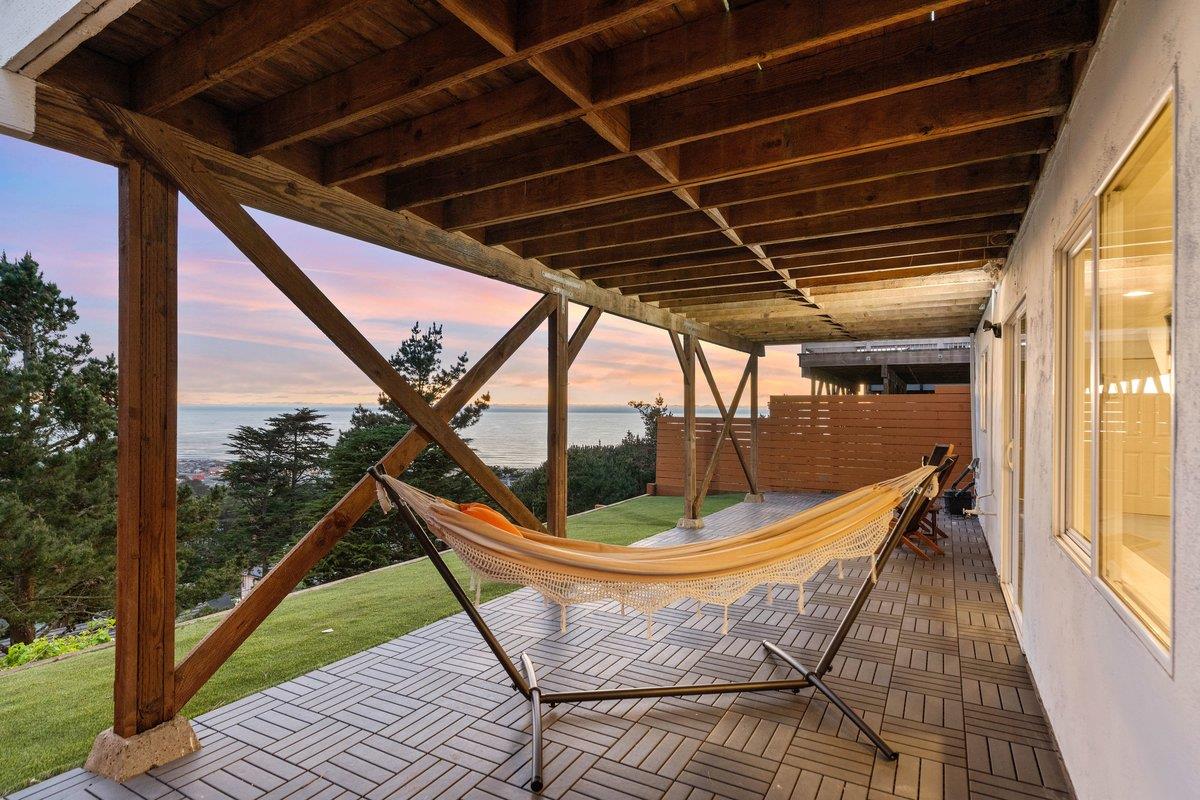 170 Beachview Avenue