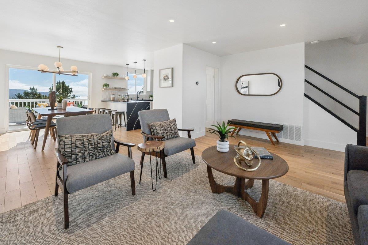 170 Beachview Avenue