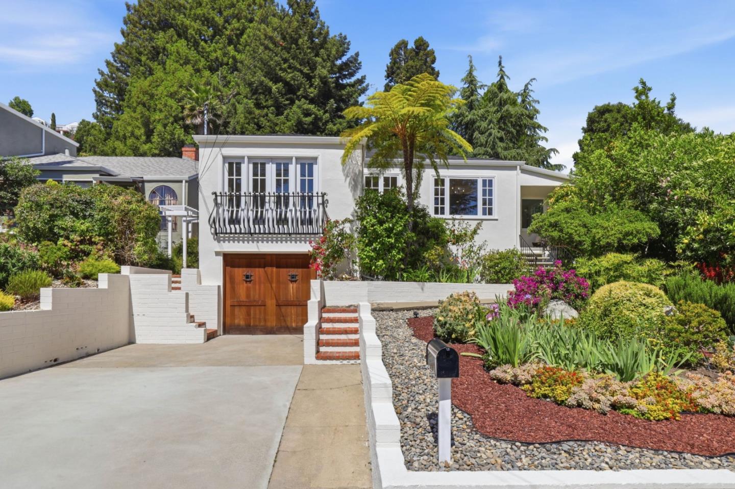 32 Beverly Drive