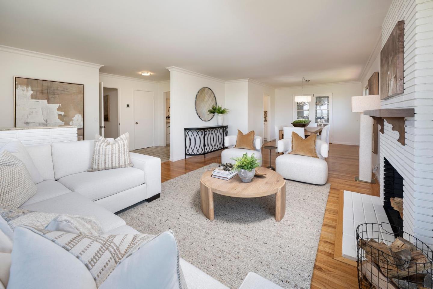 1600 SUNNYSLOPE AVE