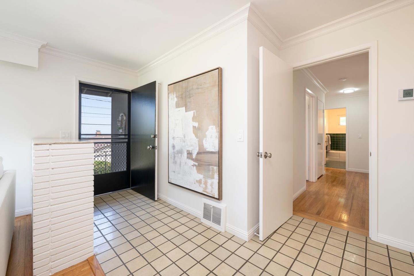 1600 SUNNYSLOPE AVE