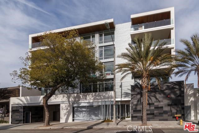 482 S Arroyo Parkway 503