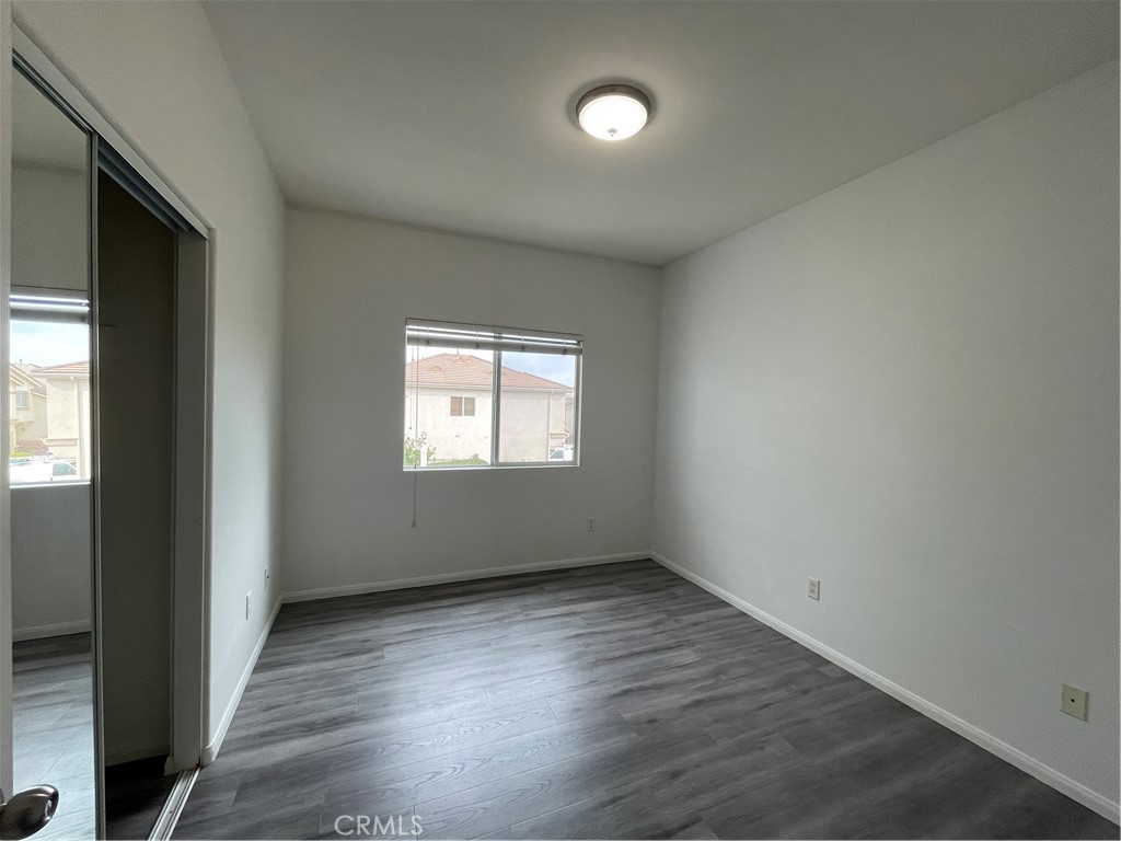 2407 Redondo Village Way