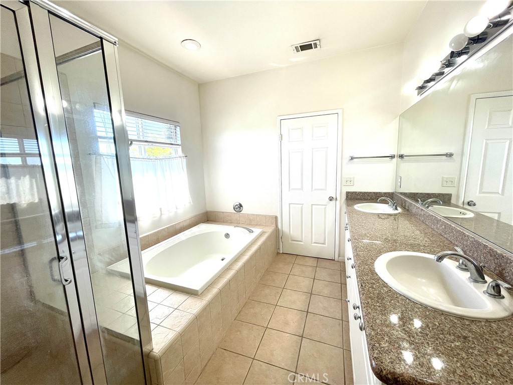 2407 Redondo Village Way