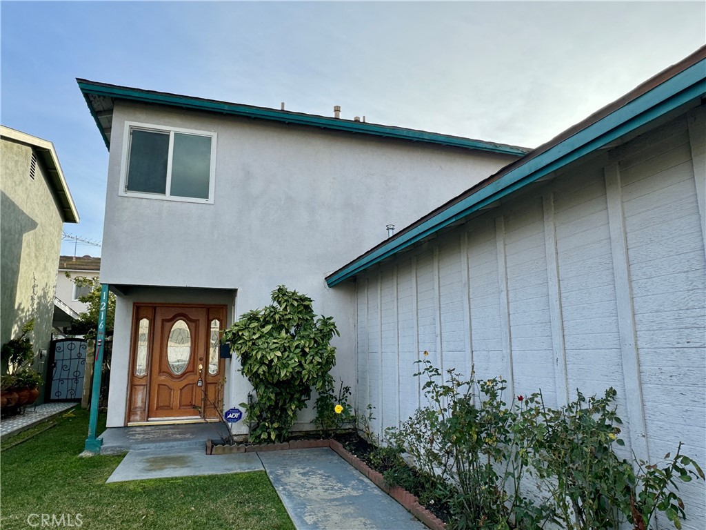 1216 W 222nd Street
