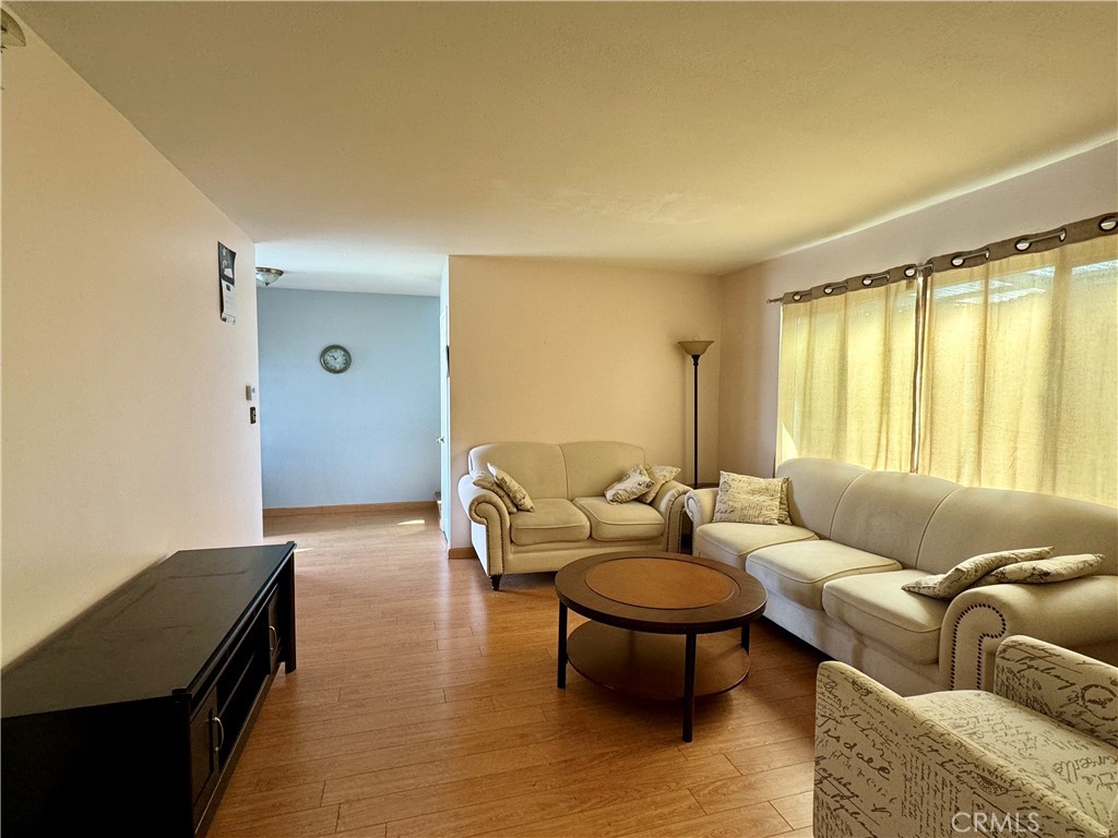 1216 W 222nd Street