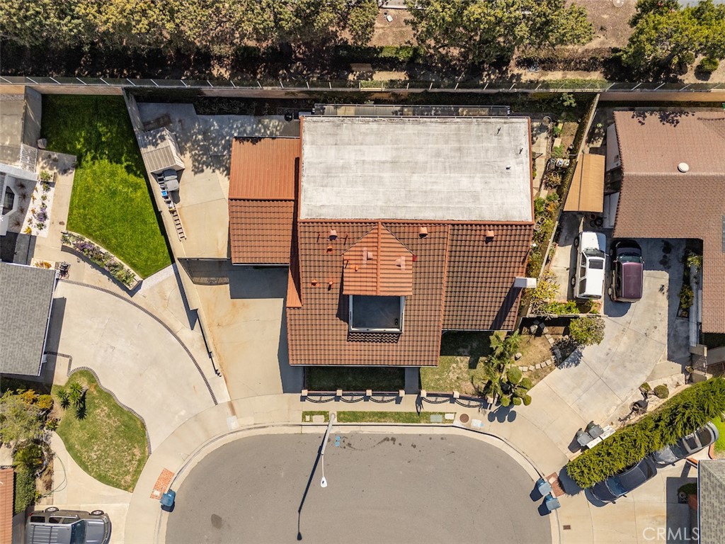 17124 Steven Street