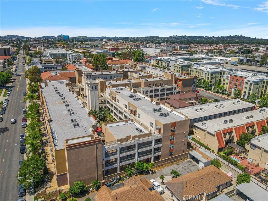 89 E Commonwealth Avenue 1I