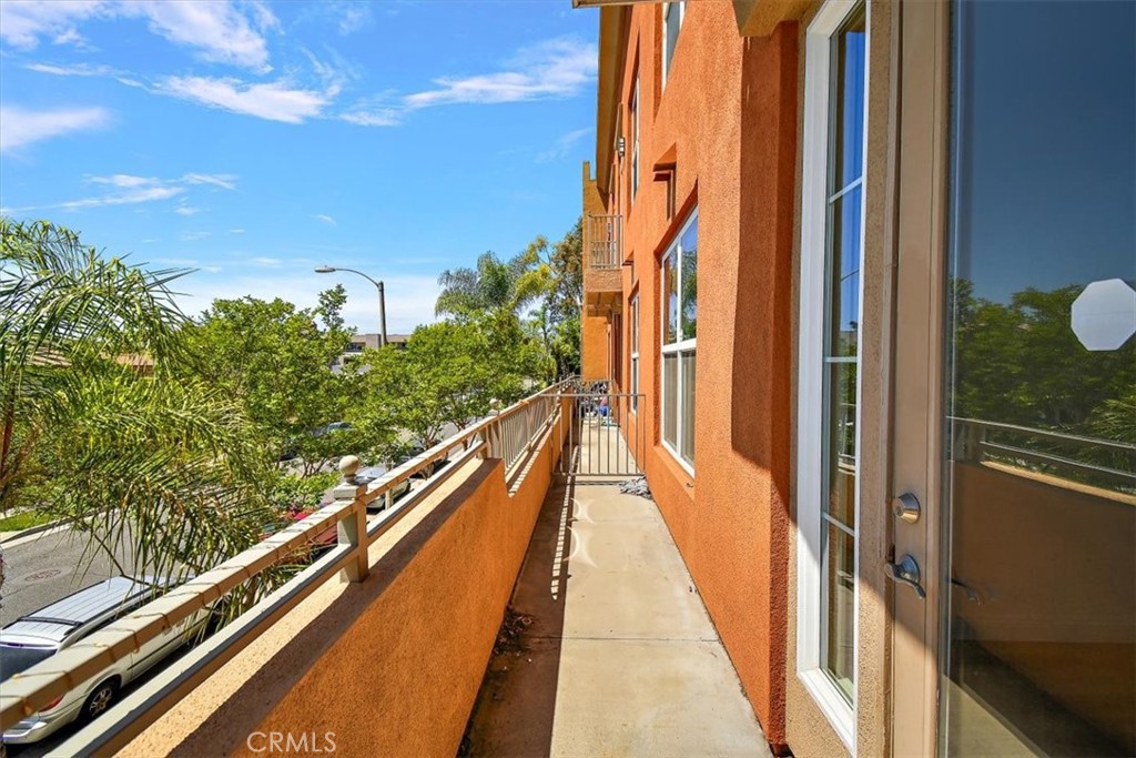 89 E Commonwealth Avenue 1I