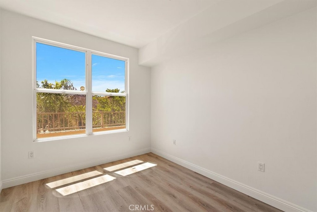 89 E Commonwealth Avenue 1I