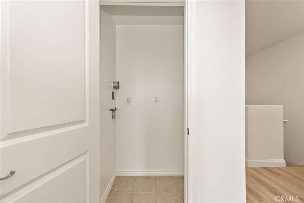 89 E Commonwealth Avenue 1I
