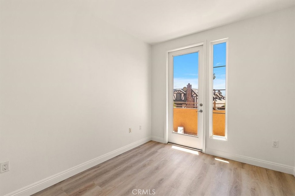 89 E Commonwealth Avenue 1I