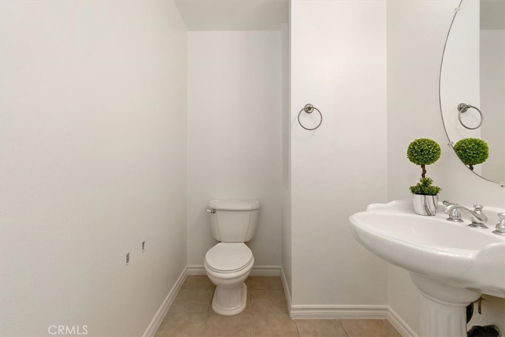 89 E Commonwealth Avenue 1I