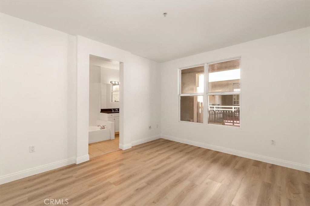 89 E Commonwealth Avenue 1I