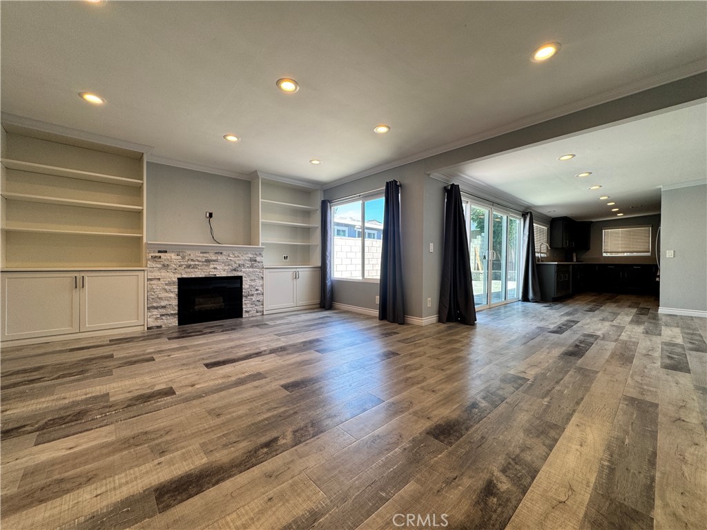 1516 E Cyrene Drive