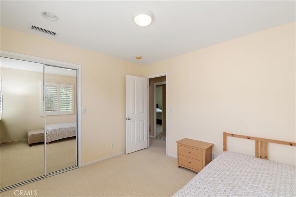 838 Arlington Avenue